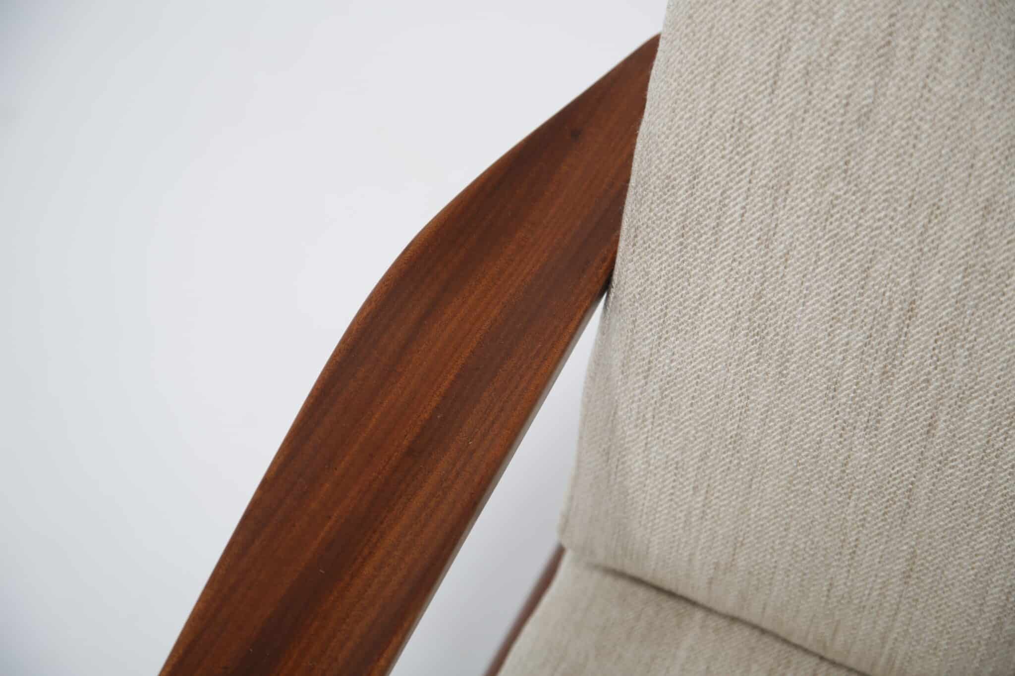 Pair of Vintage Danish Armchairs in teak by Arne Vodder for Glostrup, 1950s (10)