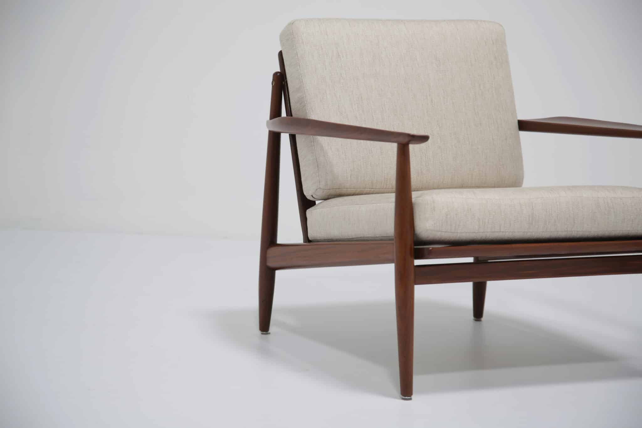 Pair of Vintage Danish Armchairs in teak by Arne Vodder for Glostrup, 1950s (8)